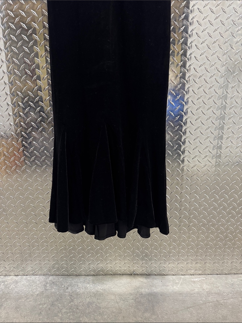 NWT!!! Pomander Place- Midi Dress with Puff Sleeves- Nicolette dress, L - Picture 7 of 8
